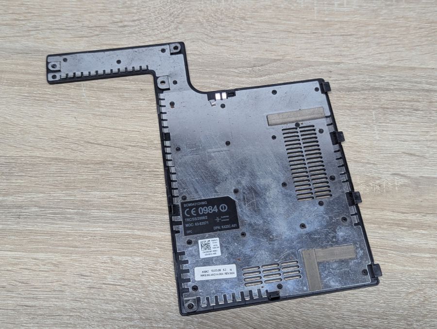 Б/В Сервісна кришка для ноутбука Dell Inspiron 1545