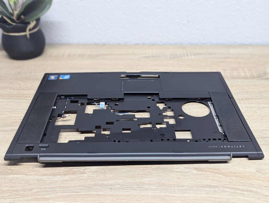 Б/В Топкейс із тачпадом для ноутбука Dell Latitude E6510