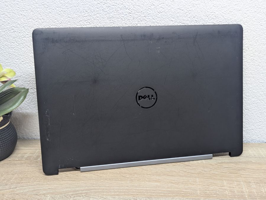 Б/В Кришка матриці+рамка для ноутбука Dell Latitude E5570