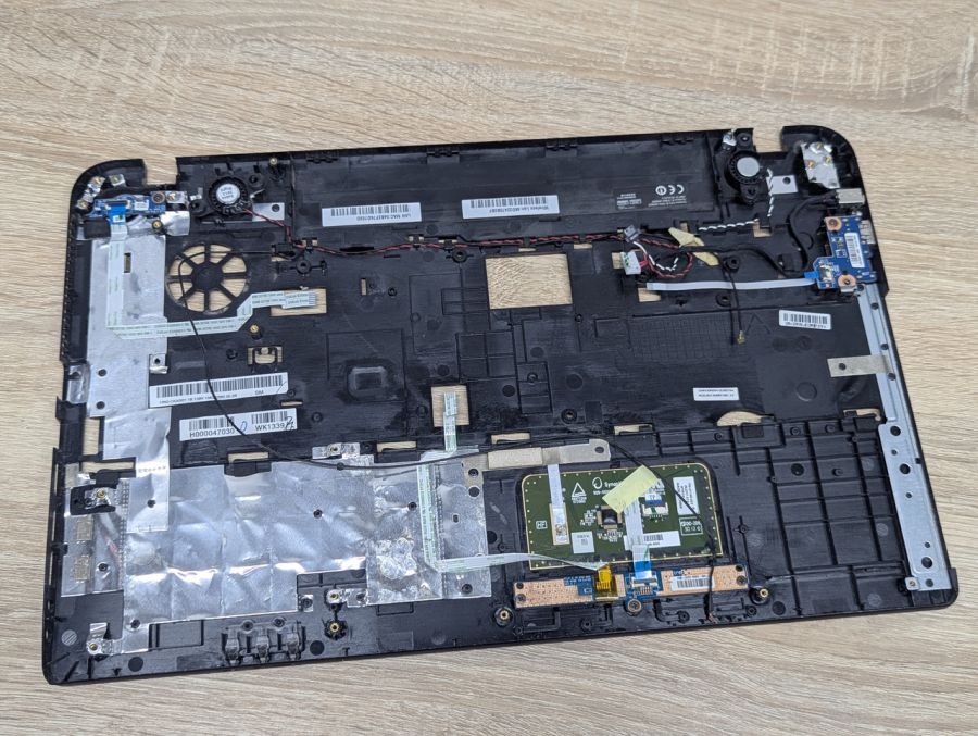 Б/В Палмрест для ноутбука Toshiba Satellite Pro C50-A
