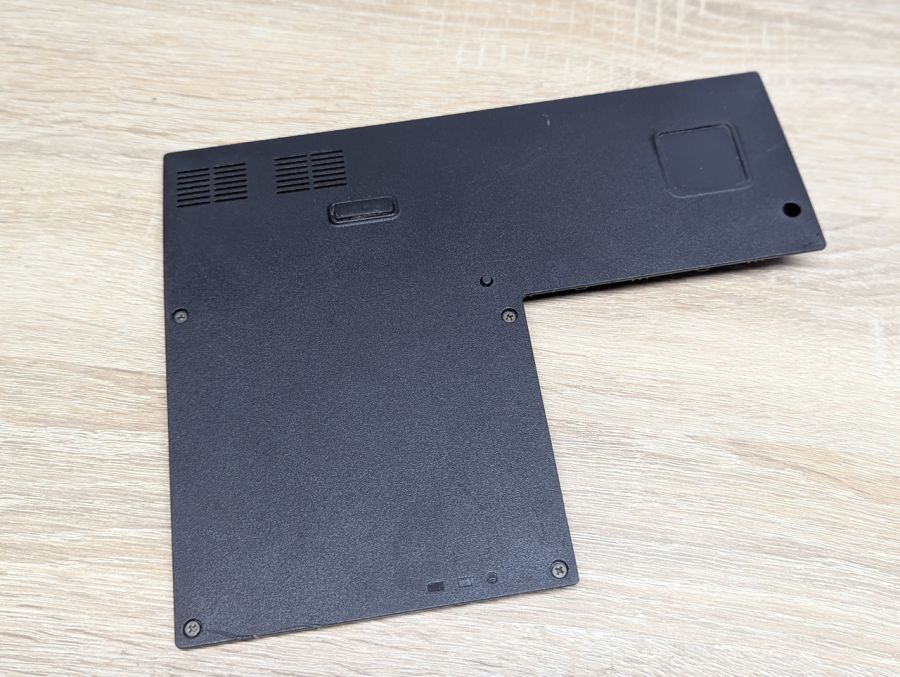 Б/В Сервісна кришка для ноутбука Toshiba Satellite P500 / P505,Toshiba Qosmio X500 / X505