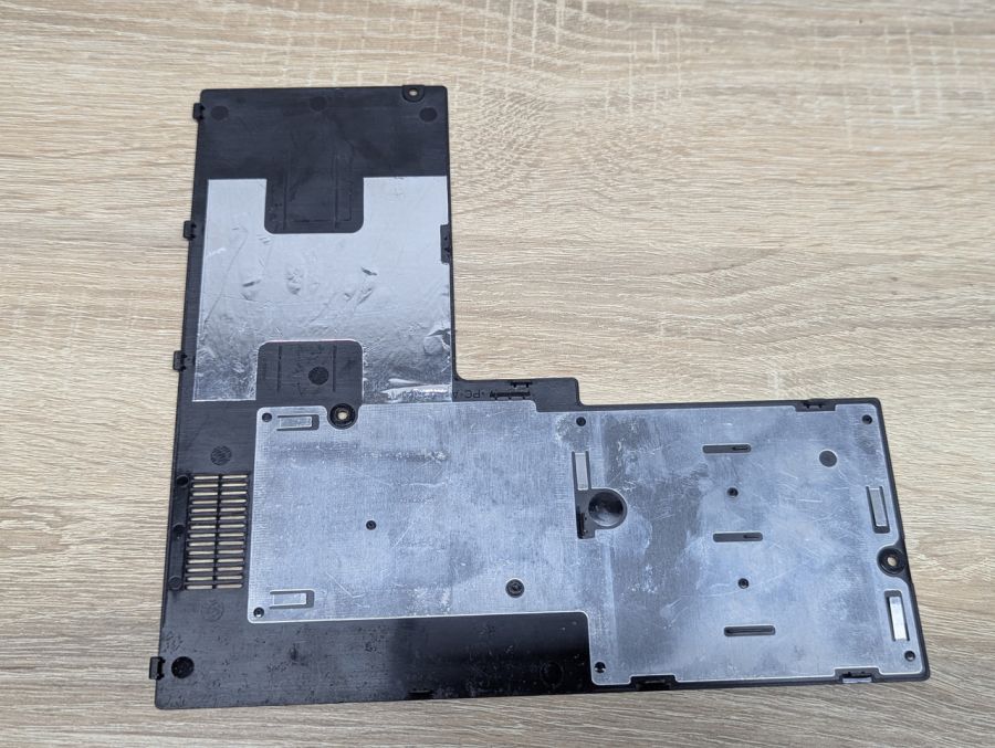 Б/В Сервісна кришка для ноутбука Fujitsu Lifebook E558\E559\E5510 / E5511