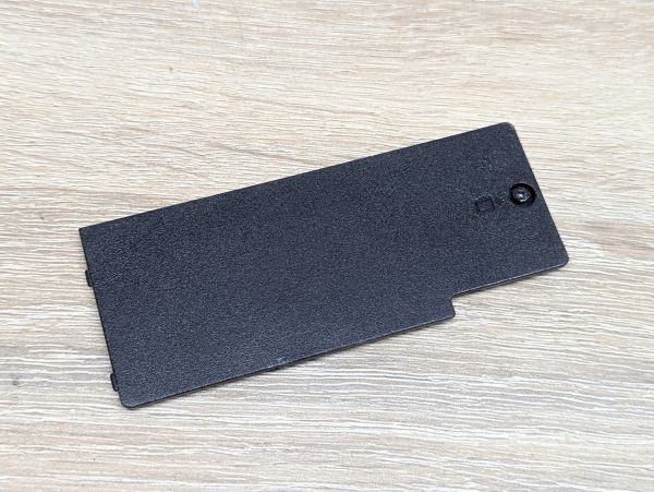 Б/В Cервісна кришка відсіку пам'яті для ноутбука Lenovo ThinkPad Edge E431
