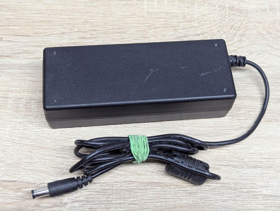 Б/В Блок живлення Hoioto ADS-65LSI,60W,48V,1.25A,5.5 х 2.1 мм