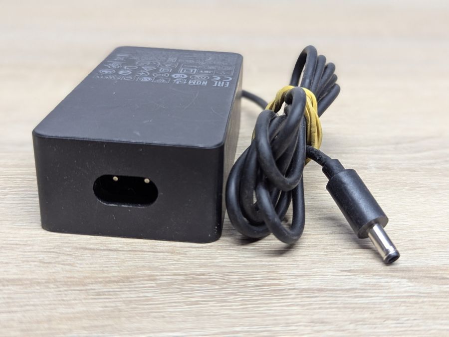 Б/В Блок живлення Microsoft 1627,48W,12V,4A,4.5 х 3.0 мм