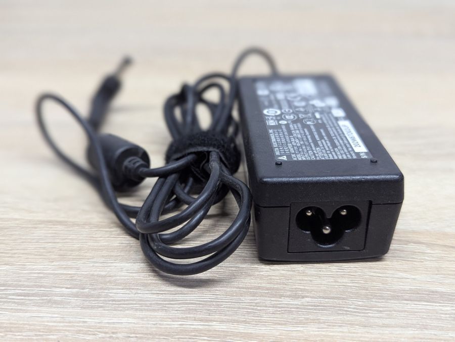 Б/В Блок живлення Delta Electronics ADP-30JH B,30W,19V,1.58A, 5.5 x 1.7 мм