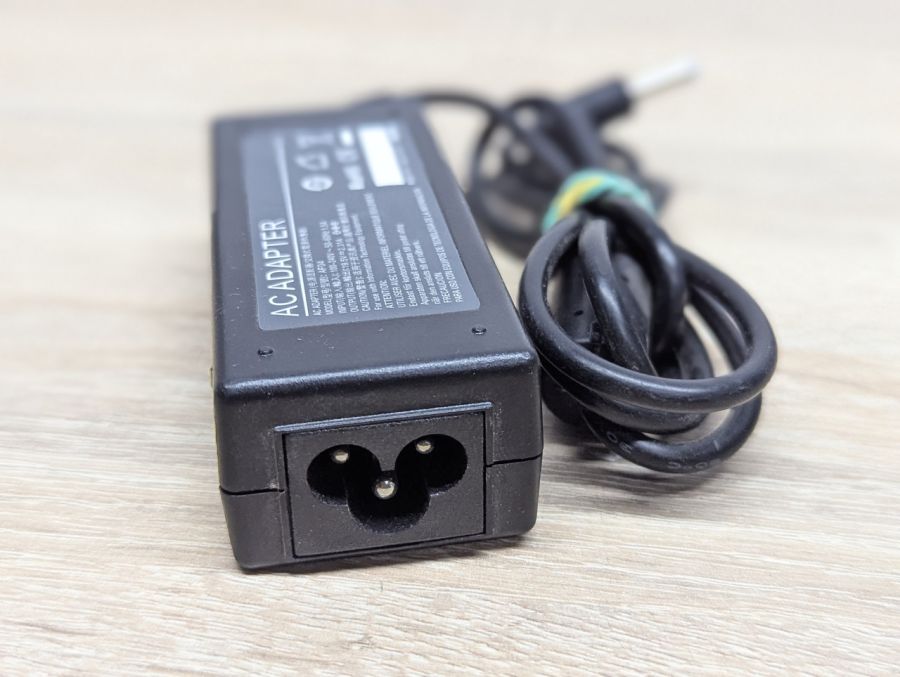 Б/В Блок живлення 45W,19.5V,2.31A,4.5 x 3.0 мм