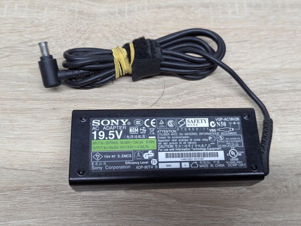 Б/В Блок живлення Sony 90W,19.5V,4.7A,6.5 x 4.4 мм [ProductHub SKU Sony90W]