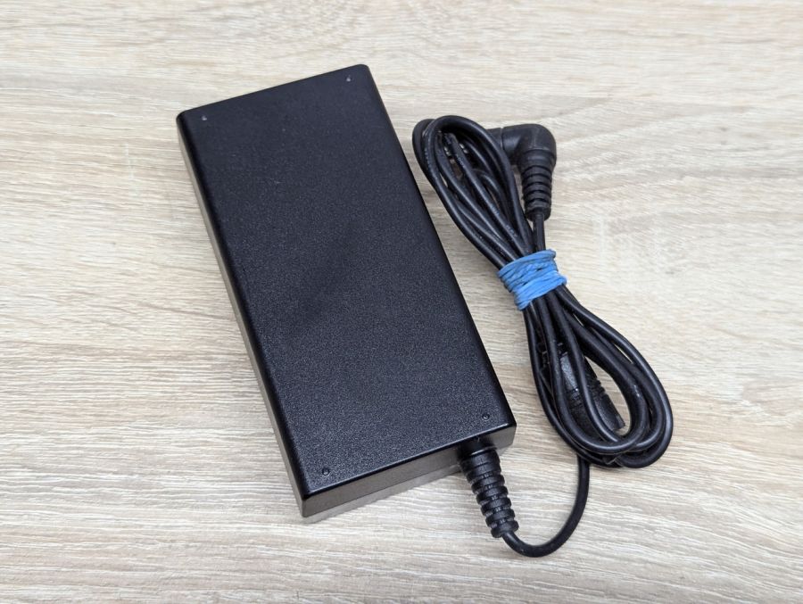 Б/В Блок живлення Samsung A4819_FDY,48W,19V,2.53 A,6.5 x 4.4 мм