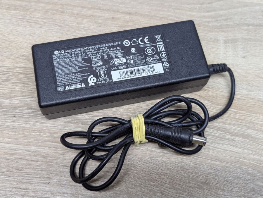 Б/В Блок живлення LG DA-65G19,65W,19V,3.42A,6.5 x 4.4 мм