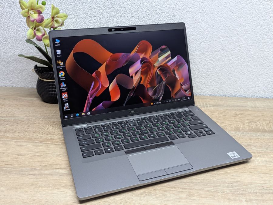 Ноутбук Б/В Dell Latitude 5411, Intel Core i5-10400H, DDR4 16 GB, SSD 256GB, 14" Full HD Сенсор