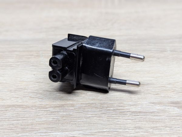 Б/В Знімний перехідник для блоку живлення під євророзетку (тип C, Europlug)