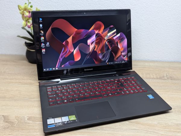 Ноутбук Б/В Lenovo IdeaPad Y50-70, Intel Core i7-4700HQ, DDR3 16 GB, SSD 256GB, NVIDIA GeForce GTX 860M 4Gb, 15.6" Full HD