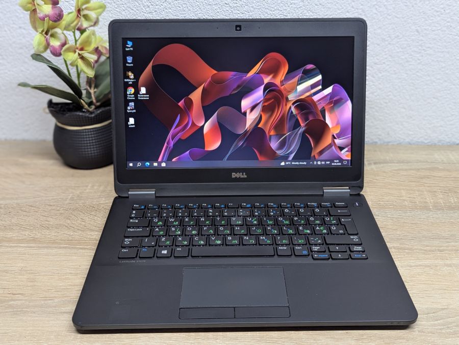 Ноутбук Б/В Dell Latitude E7270, Intel Core i5-6300U, DDR4 8GB, SSD 256GB, 12" HD [ProductHub SKU Dell647]