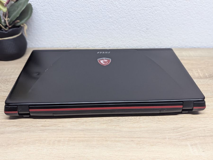 Ноутбук Б/В MSI GE60 2PC Apache, Intel Core i7-4700HQ, DDR3 16 GB, SSD 256GB, NVIDIA GeForce GTX 860M 2Gb, 15.6" Full HD