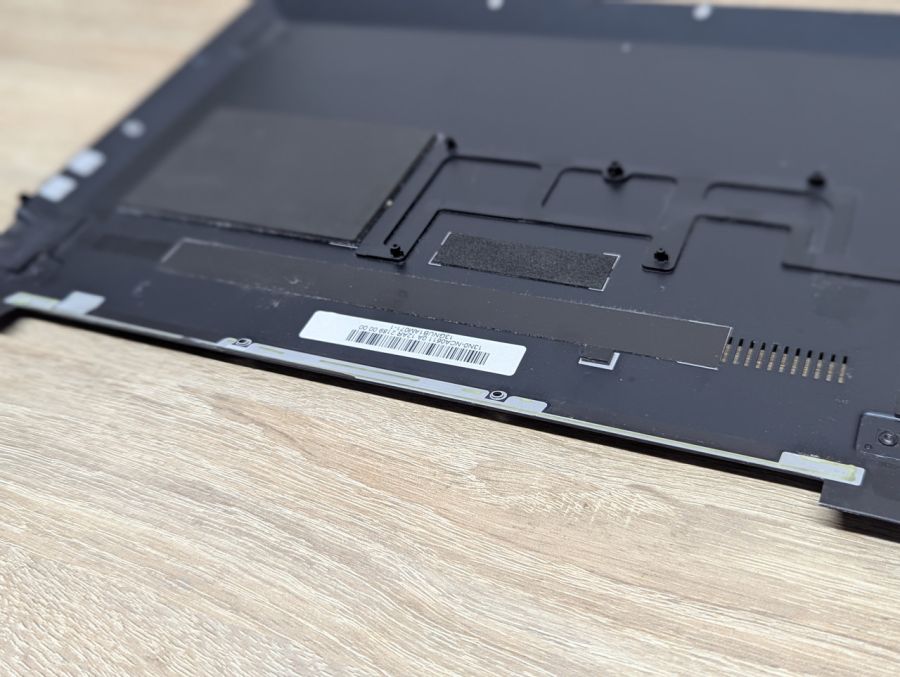 Б/В Нижня кришка (піддон) для ноутбука Asus BU400A