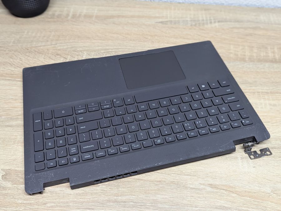 Б/В Коплект корпусу з материнською платою Core i5-10210U для Dell Latitude 3510