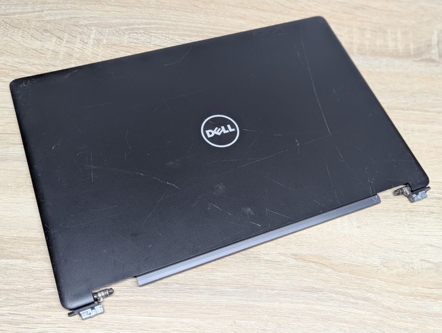 Б/В Верхня кришка матриці Dell Latitude 5580\5585\5590