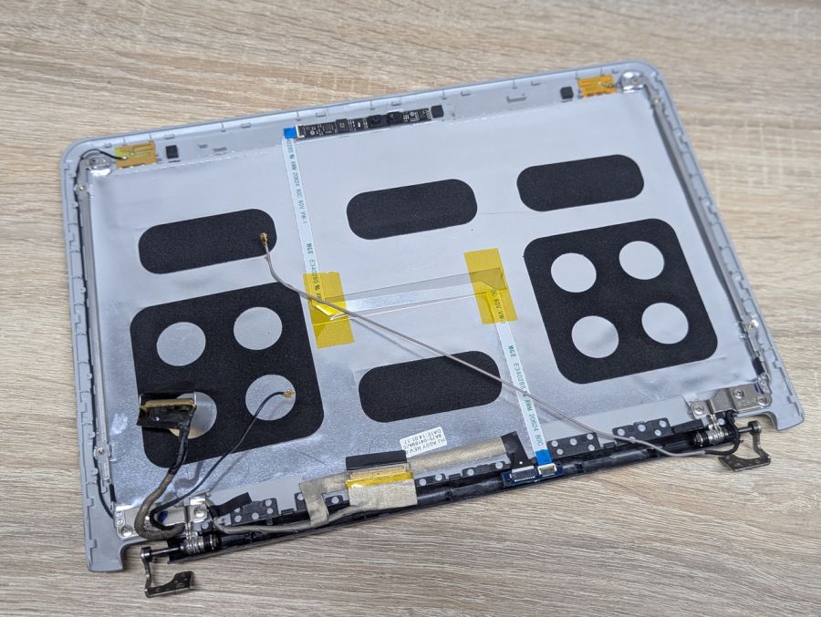 Б/В Верхня кришка матриці для Samsung Chromebook XE303C12 [ProductHub SKU BA75-04169A]