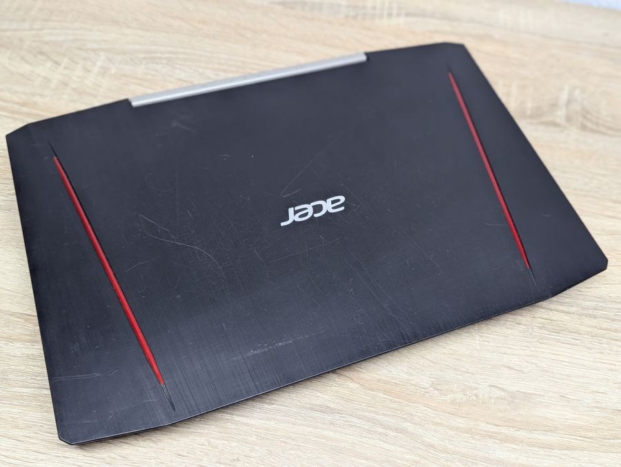 Ноутбук Б/В Acer Aspire VX5-591G, Intel Core i5-7300HQ, DDR4 16 GB, SSD 256GB + SSD 1TB, GTX 1050 4Gb, 15.6" Full HD