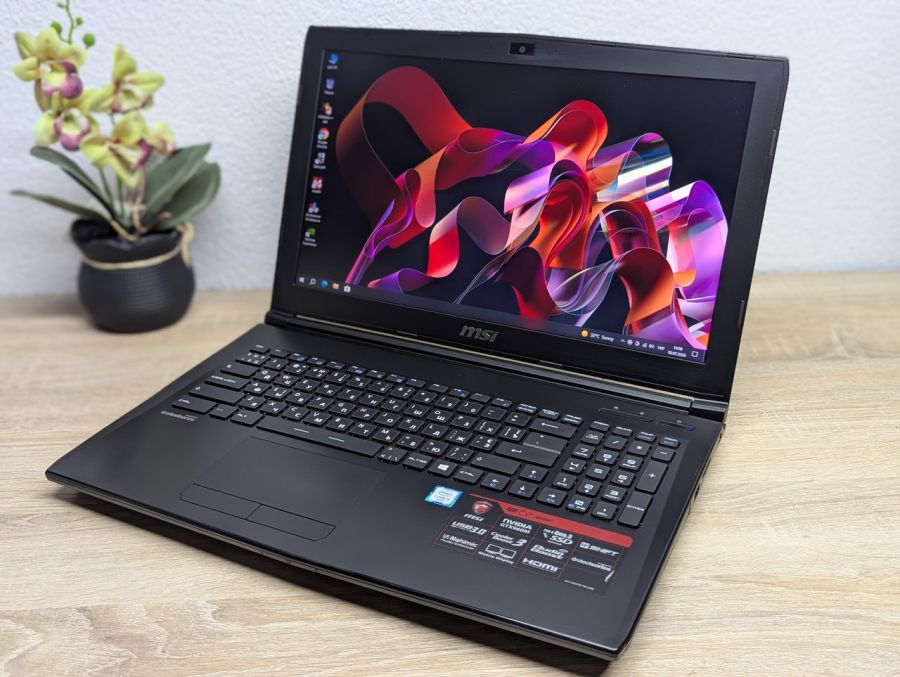 Ноутбук Б/В MSI MS-GL62 6QF, Intel Core i5-6300HQ, DDR4 16 GB, SSD 256GB + SSD 500GB, GTX 960M 2Gb, Full HD