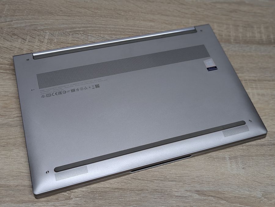 Б/В Ноутбук Lenovo Yoga C940 під розбір або відновлення