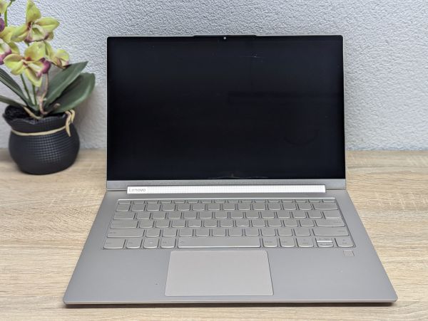 Б/В Ноутбук Lenovo Yoga C940 під розбір або відновлення