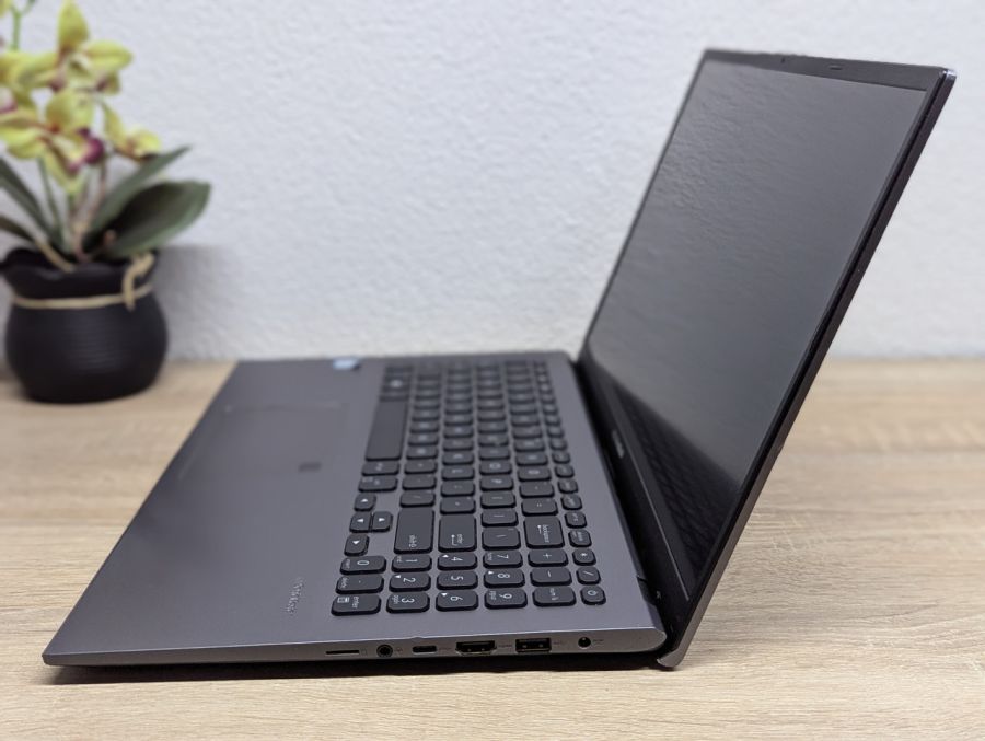 Б/В Ноутбук Asus VivoBook X512F під розбір або відновлення