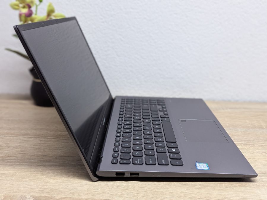 Б/В Ноутбук Asus VivoBook X512F під розбір або відновлення