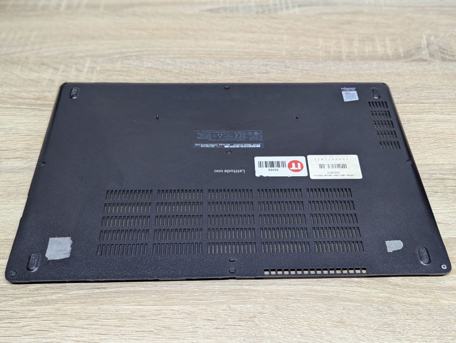 Б/В Піддон для ноутбука Dell Latitude 5590