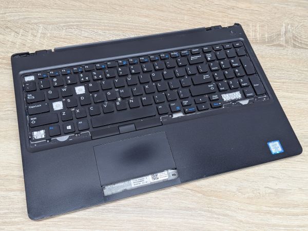 Б/В Топкейс+материнська плата i5-8Gen для ноутбука Dell Latitude 5590