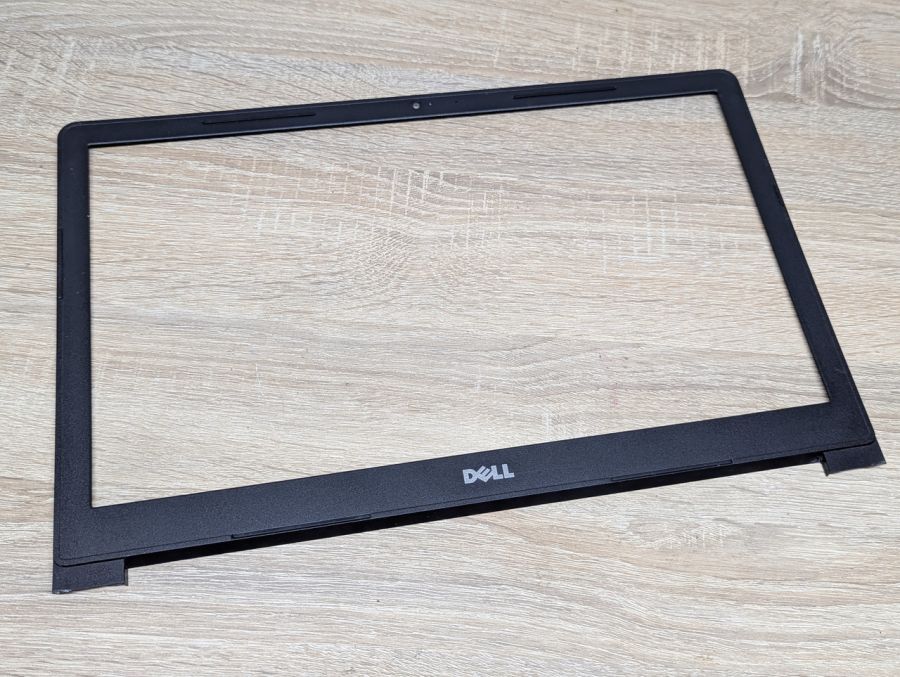 Б/В Рамка дисплея для ноутбука Dell Inspiron 15 3565\3567,Dell Vostro 15 3568,3565,3562,3561