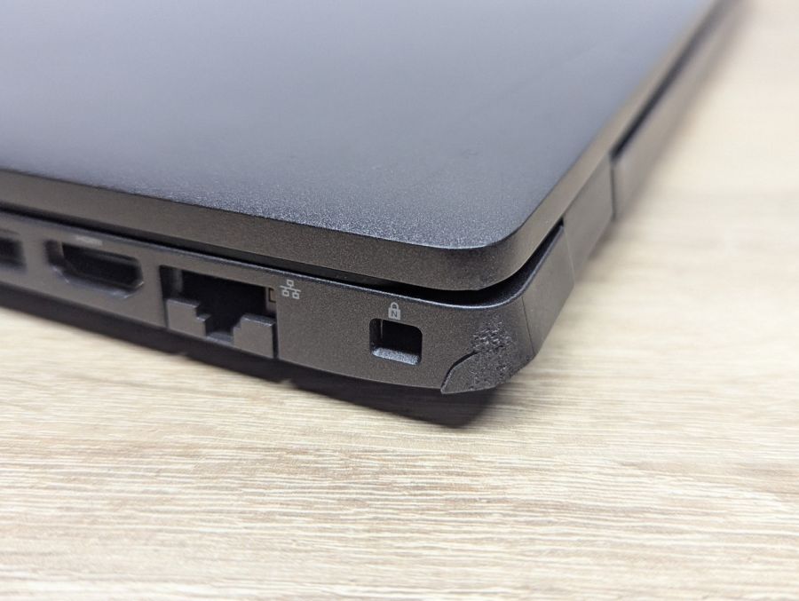 Ноутбук Б/В Dell Latitude 5400, Intel Core i5-8665U, DDR4 16 GB, SSD 256GB, 14" Full HD Сенсор