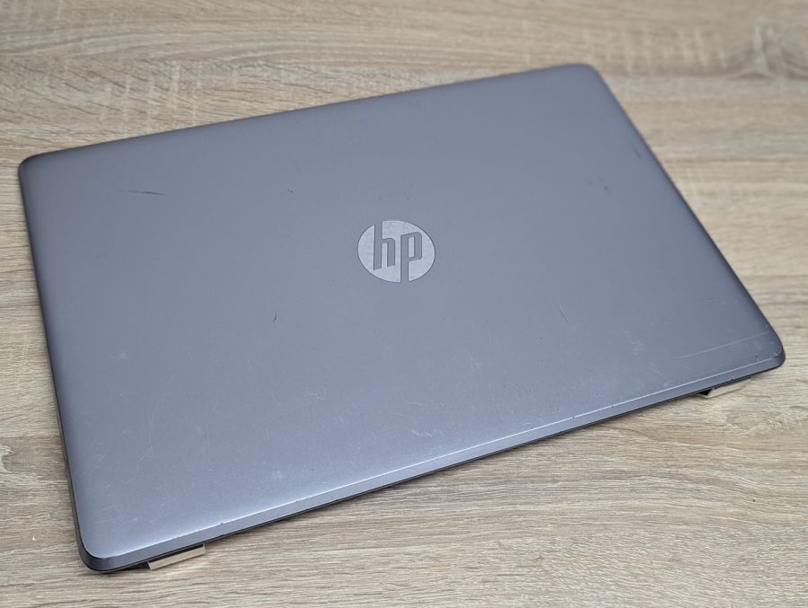 Б/В Кришка матриці з рамкою та завісами для ноутбука HP 250 G6,HP 255 G6
