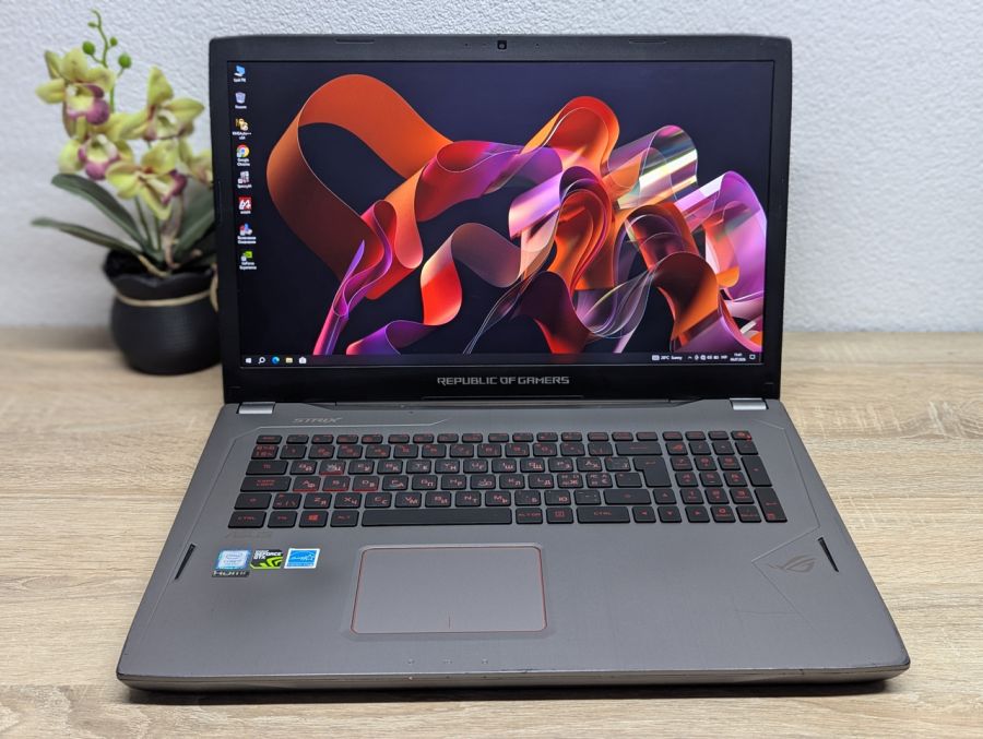 Ноутбук Б/В ASUS Strix ROG GL702V, Intel Core i7-7700HQ, DDR4 16 GB, SSD 256GB + HDD 1TB, NVIDIA GeForce GTX 1070 4Gb, Full HD