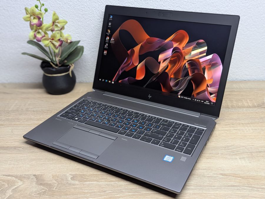 Ноутбук Б/В HP ZBook 15 G5, Intel Core i5-8300H, DDR4, SSD 1TB + HDD 500GB, NVIDIA Quadro P1000, 15.6" Full HD