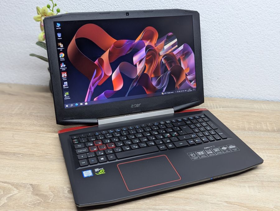 Ноутбук Б/В Acer Aspire VX5-591G, Intel Core i5-7300HQ, DDR4 16 GB, SSD 256GB + SSD 500GB, GTX 1050 4Gb, 15.6" Full HD