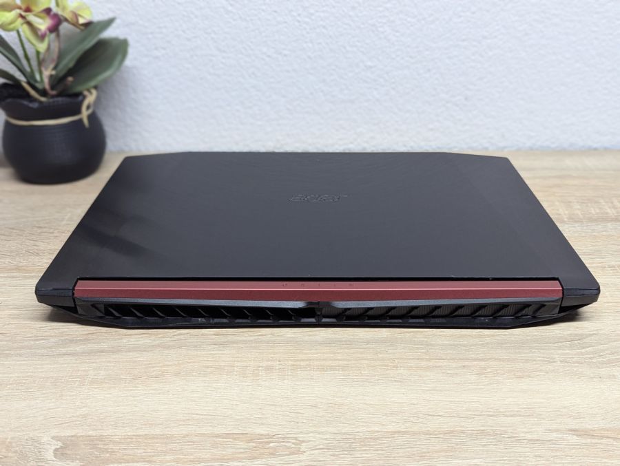 Ноутбук Б/В Acer Nitro AN515-51, Intel Core i5-7300HQ, DDR4 16 GB, SSD 512GB, NVIDIA GeForce GTX 1050 2Gb, 15.6" Full HD