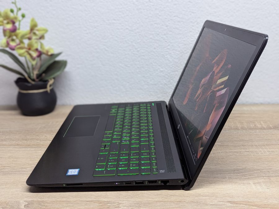 Ноутбук Б/В HP Pavilion Power Laptop 15, Intel Core i5-7300HQ, DDR4 16 GB, SSD 512GB, NVIDIA GeForce GTX 1050 2 GB, 15.6" Full HD