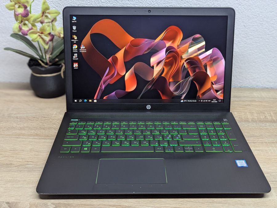 Ноутбук Б/В HP Pavilion Power Laptop 15, Intel Core i5-7300HQ, DDR4 16 GB, SSD 512GB, NVIDIA GeForce GTX 1050 2 GB, 15.6" Full HD