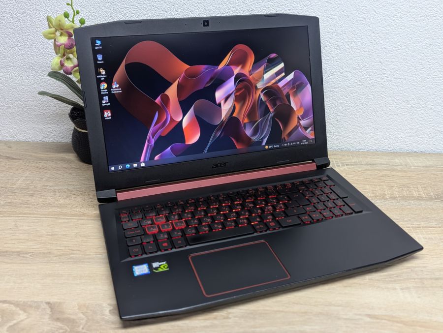 Ноутбук Б/В Acer Nitro AN515-53, Intel Core i5-8300H, DDR4 16 GB, SSD 256GB + SSD 500GB, NVIDIA GEForce GTX 1050 4Gb, 15.6" Full HD