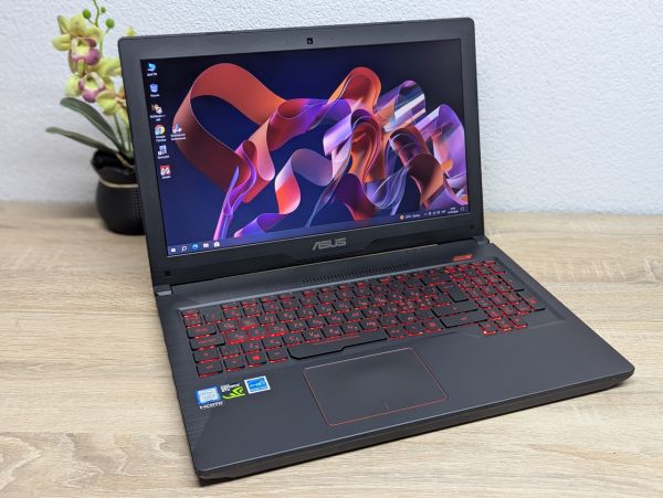 Ноутбук Б/В B Asus FX503V, Intel Core i5-7300HQ, DDR4 16 GB, SSD 256GB + HDD 500GB, NVIDIA GeForce GTX 1050 2GB, Full HD
