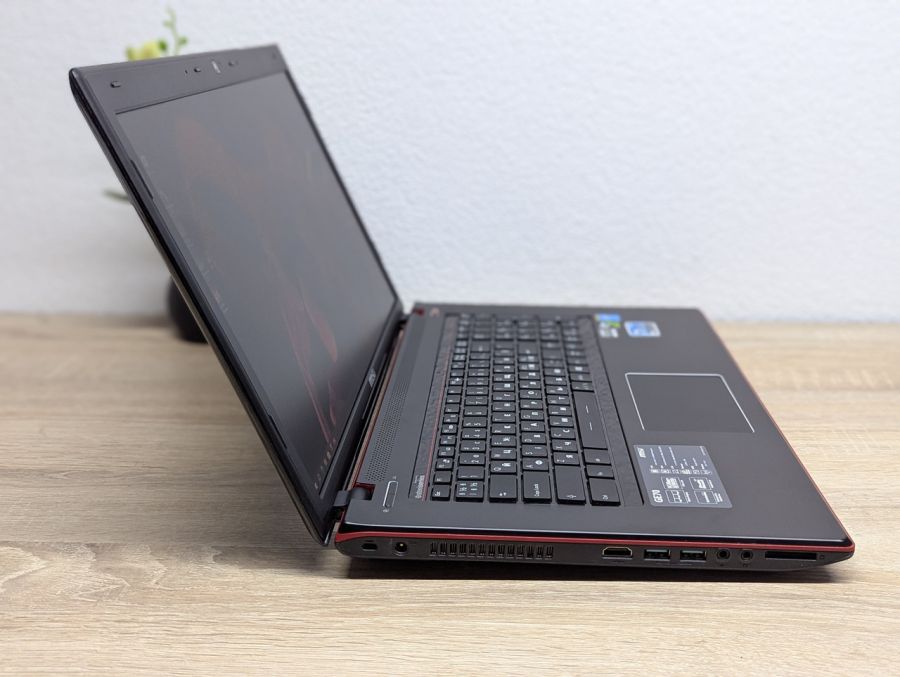 Ноутбук Б/В MSI GE70 MS-1757, Intel Core i7-4700MQ, DDR3 16 GB, SSD 256GB, NVIDIA GeForce GTX 765M 2Gb, Full HD