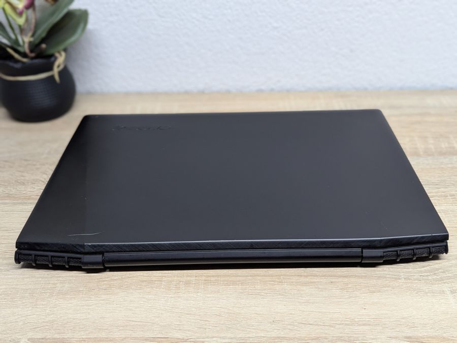 Ноутбук Б/В Lenovo IdeaPad Y50-70, Intel Core i7-4720HQ, DDR3 16 GB, SSD 256GB, NVIDIA GeForce GTX 960M 4Gb, 15.6" Full HD
