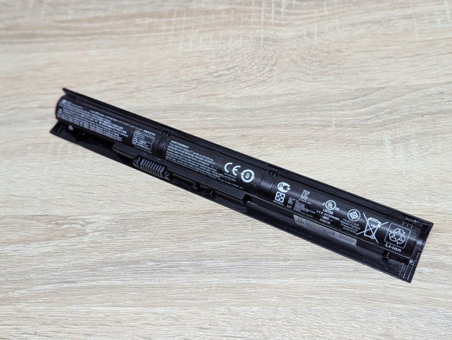 Б/В Акумуляторна батарея HP VI04XL