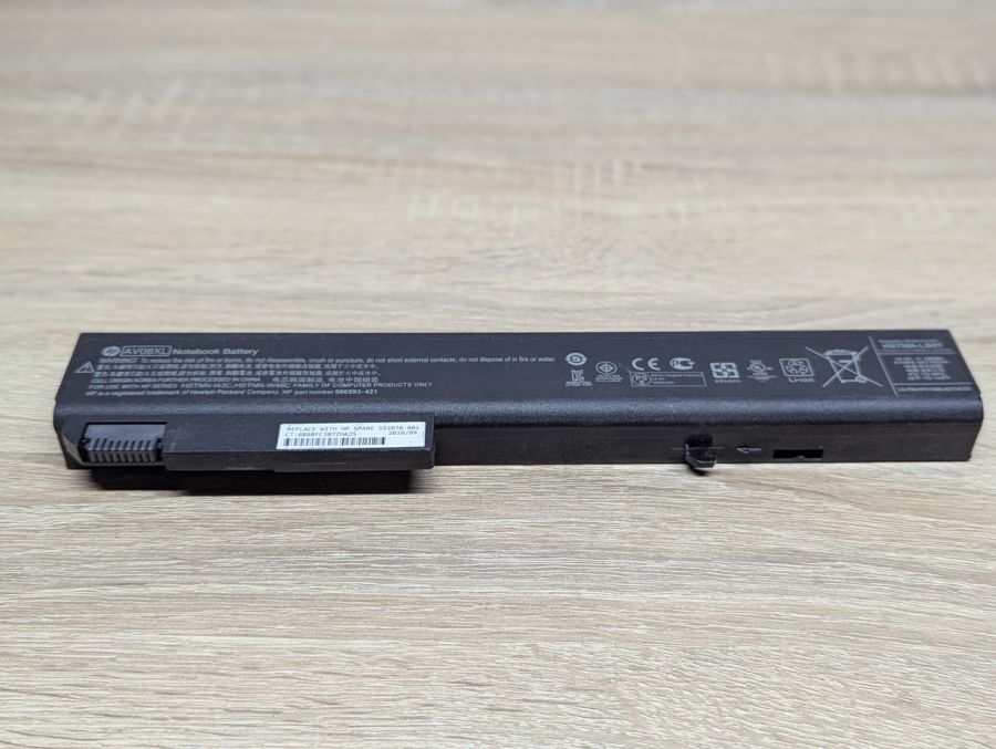Б/В Оригінальна акумуляторна батарея HP AV08XL