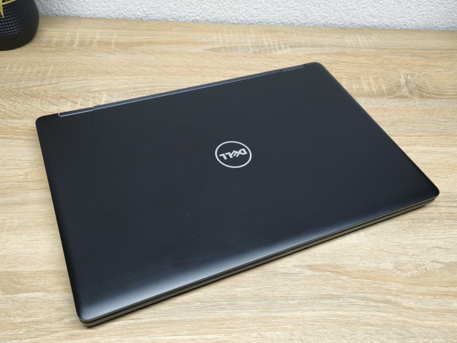 Ноутбук Б/В Dell Latitude 5580, Intel Core i5-6300U, DDR4 8 GB, SSD 128GB, 15.6" Full HD
