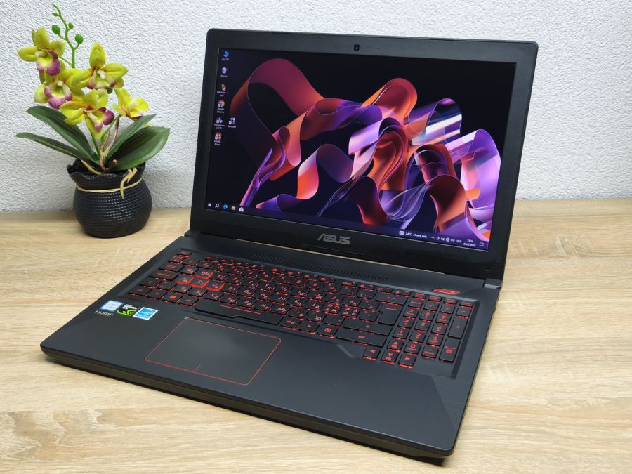 Ноутбук Б/В B Asus FX503V, Intel Core i5-7300HQ, DDR4 16 GB, SSD 512GB, NVIDIA GeForce GTX 1050 2GB, Full HD