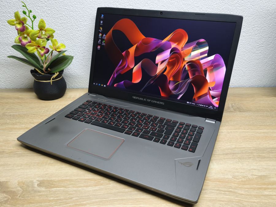 Ноутбук Б/В ASUS Strix ROG GL702V, Intel Core i7-7700HQ, DDR4 16 GB, SSD 256GB + HDD 1TB, NVIDIA GeForce GTX 1070 4Gb, Full HD