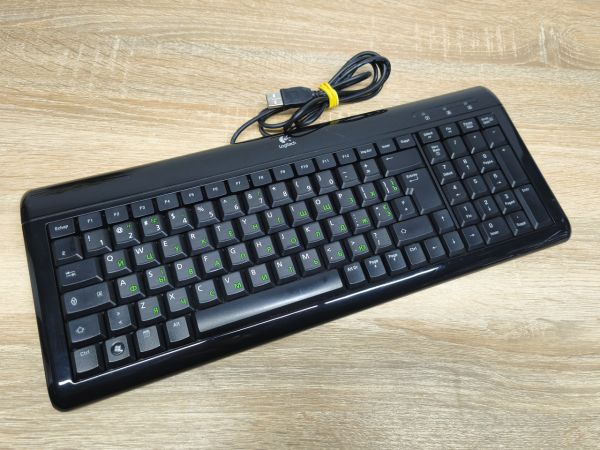 Б/В Дротова клавіатура Logitech Ultra-Flat Keyboard Y-BP62a